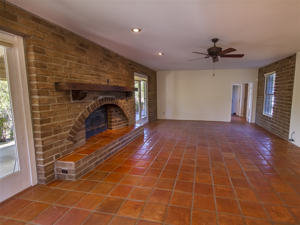 16647 Highland Valley Road Ramona, CA 92065 - Photo 13 of 22 Gallery Image 13