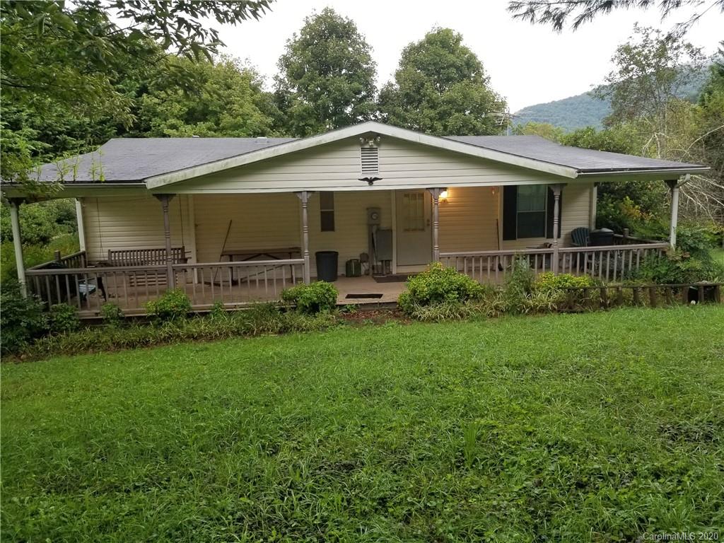 114 Valley View Road Bakersville, NC 28705 - Photo 1 of 17 Gallery Image 1