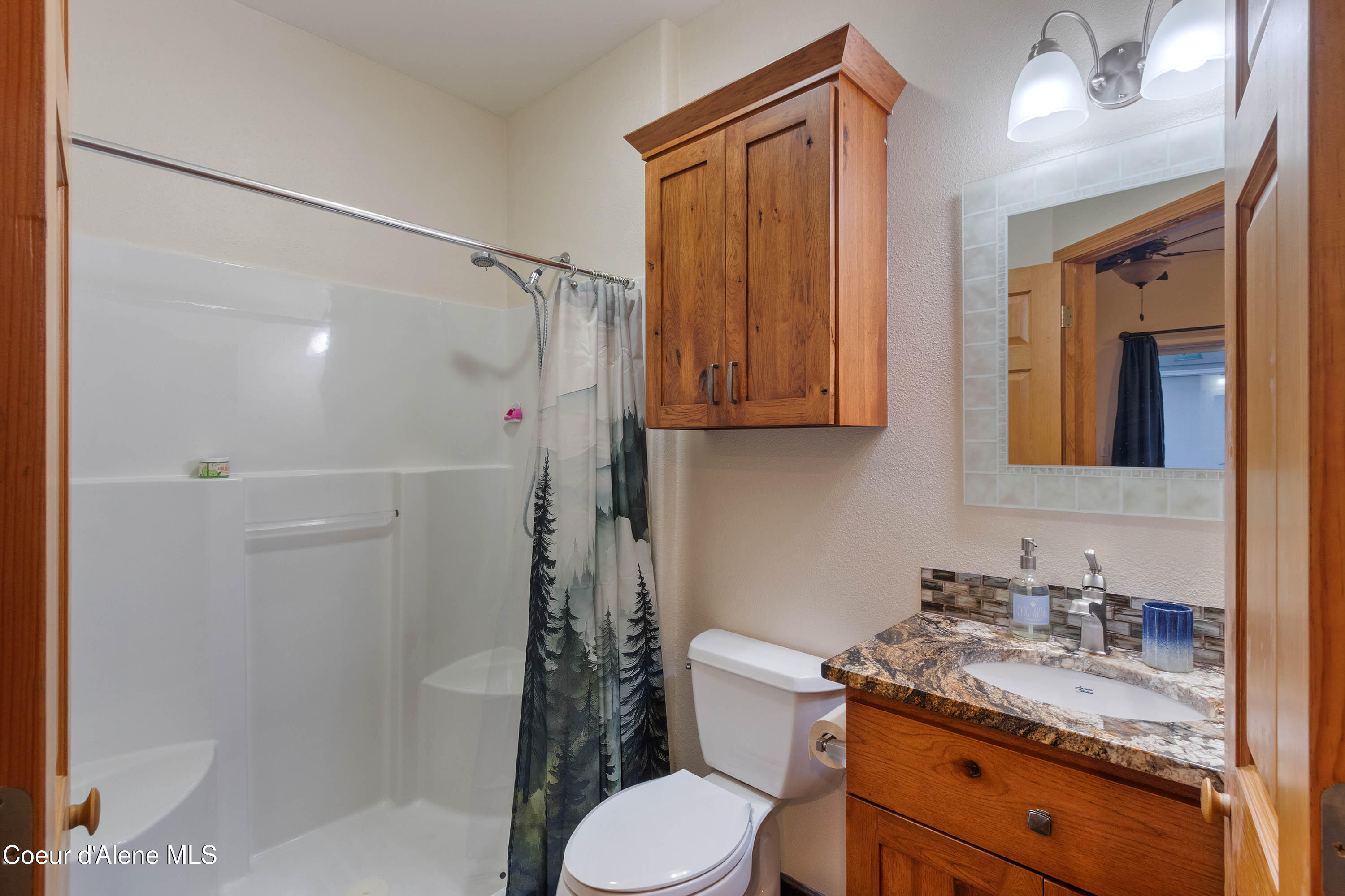 46700 Highway 200, Unit 302 Hope, ID 83836 - Photo 13 of 30 IMG_1160