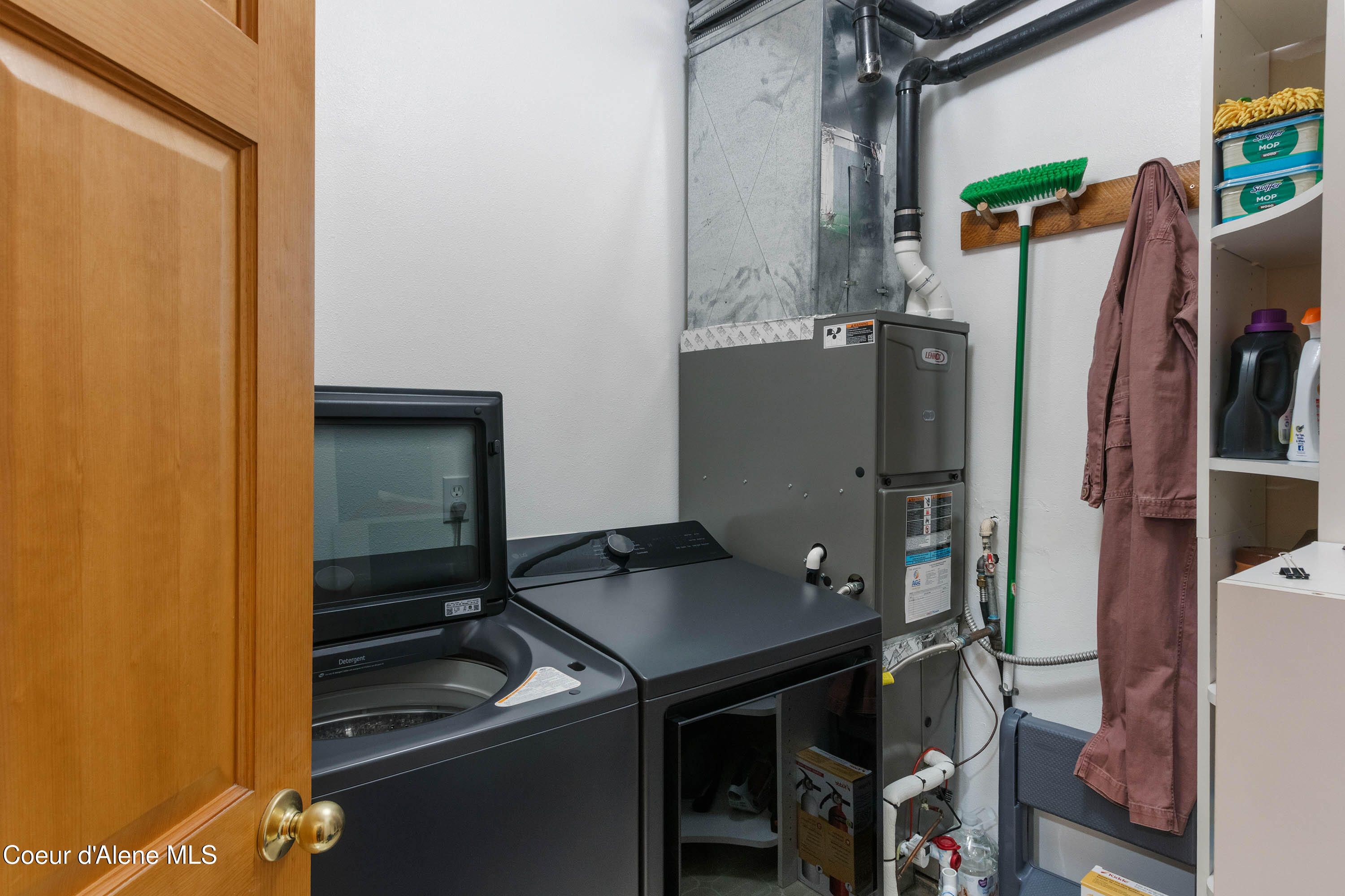 46700 Highway 200, Unit 302 Hope, ID 83836 - Photo 17 of 30 IMG_1147