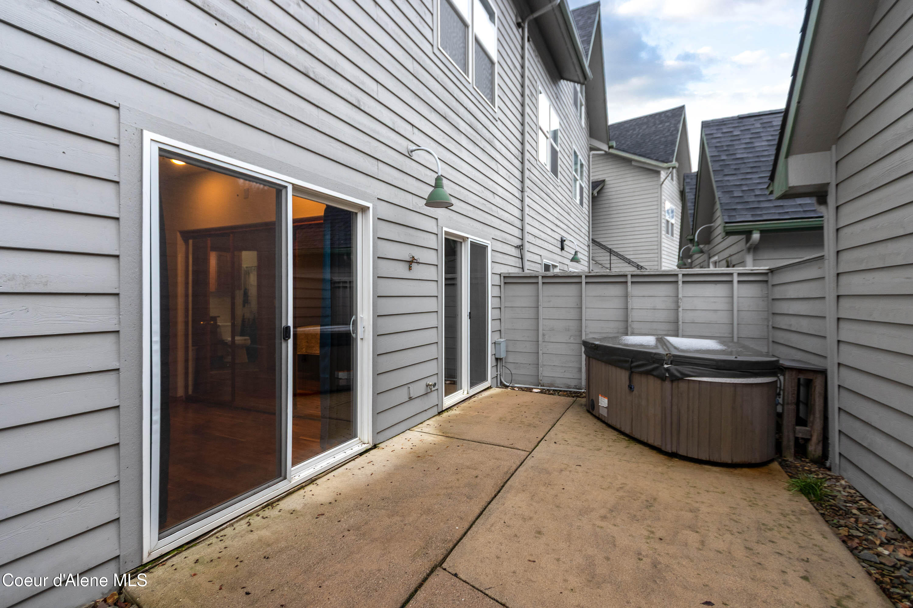 46700 Highway 200, Unit 302 Hope, ID 83836 - Photo 18 of 30 IMG_1212-Edit