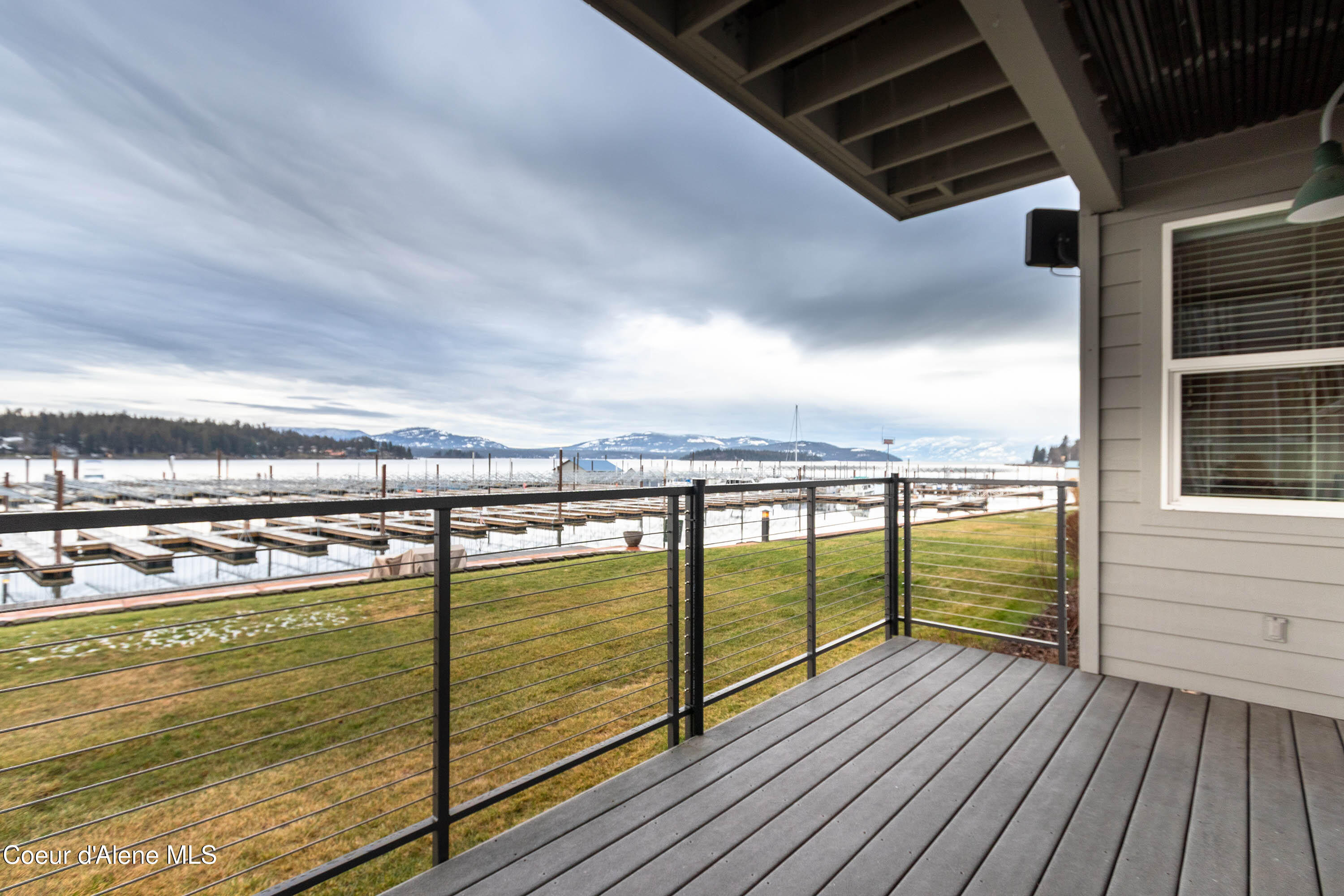 46700 Highway 200, Unit 302 Hope, ID 83836 - Photo 22 of 30 IMG_1223