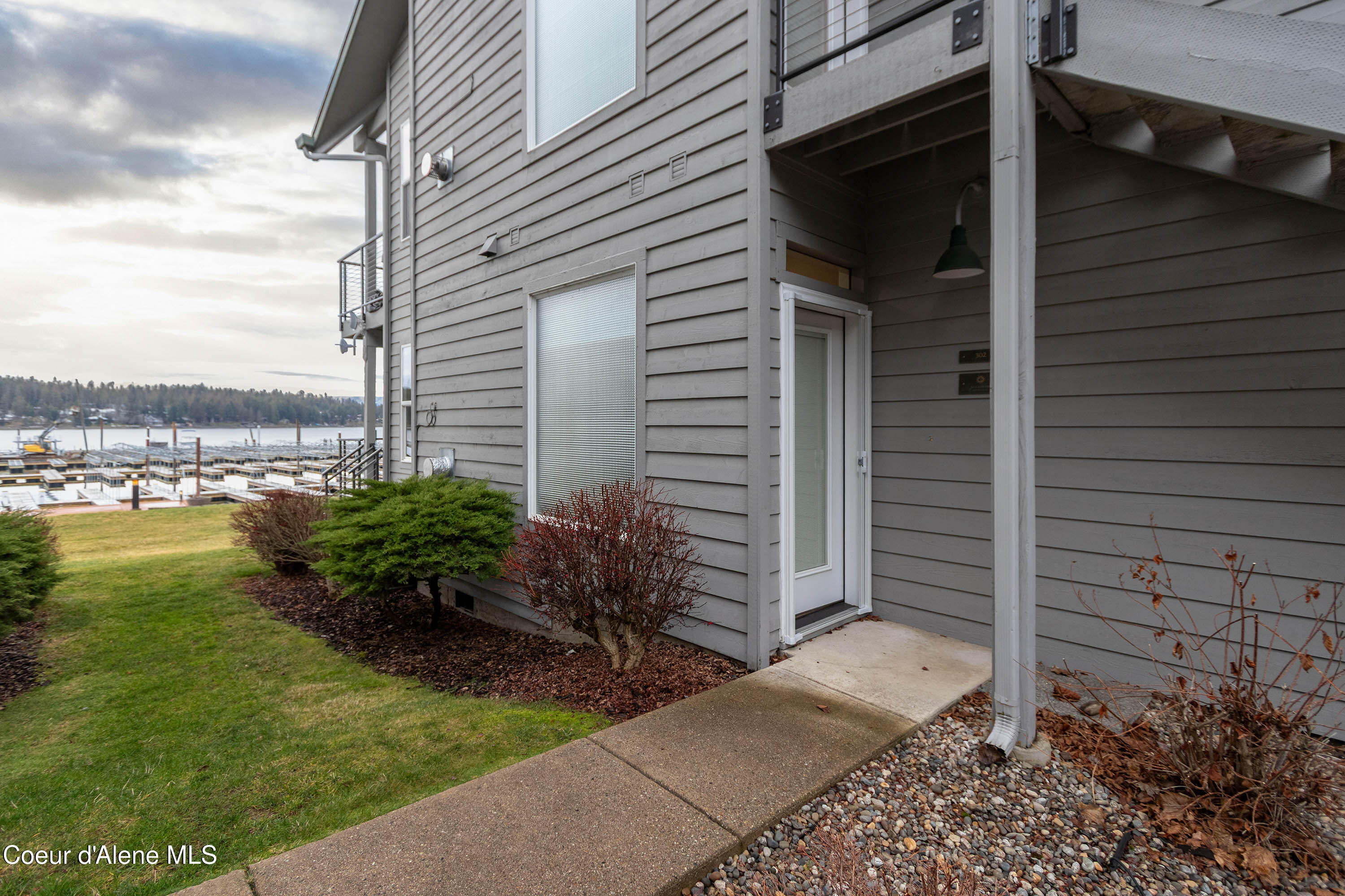 46700 Highway 200, Unit 302 Hope, ID 83836 - Photo 28 of 30 IMG_1211-Edit