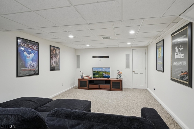 159 Woodland Road Madison, NJ 07940 - Photo 24 of 31