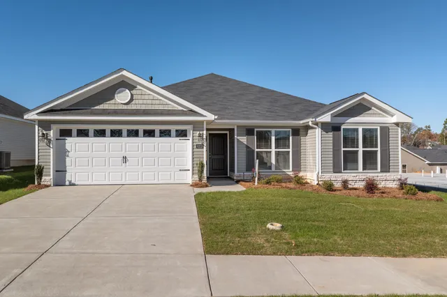 $310,900 | 8213 Snelling Drive, Aiken, SC 29803
