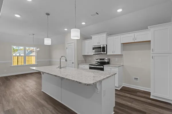 $309,900 | 8213 Snelling Drive, Aiken, SC 29803