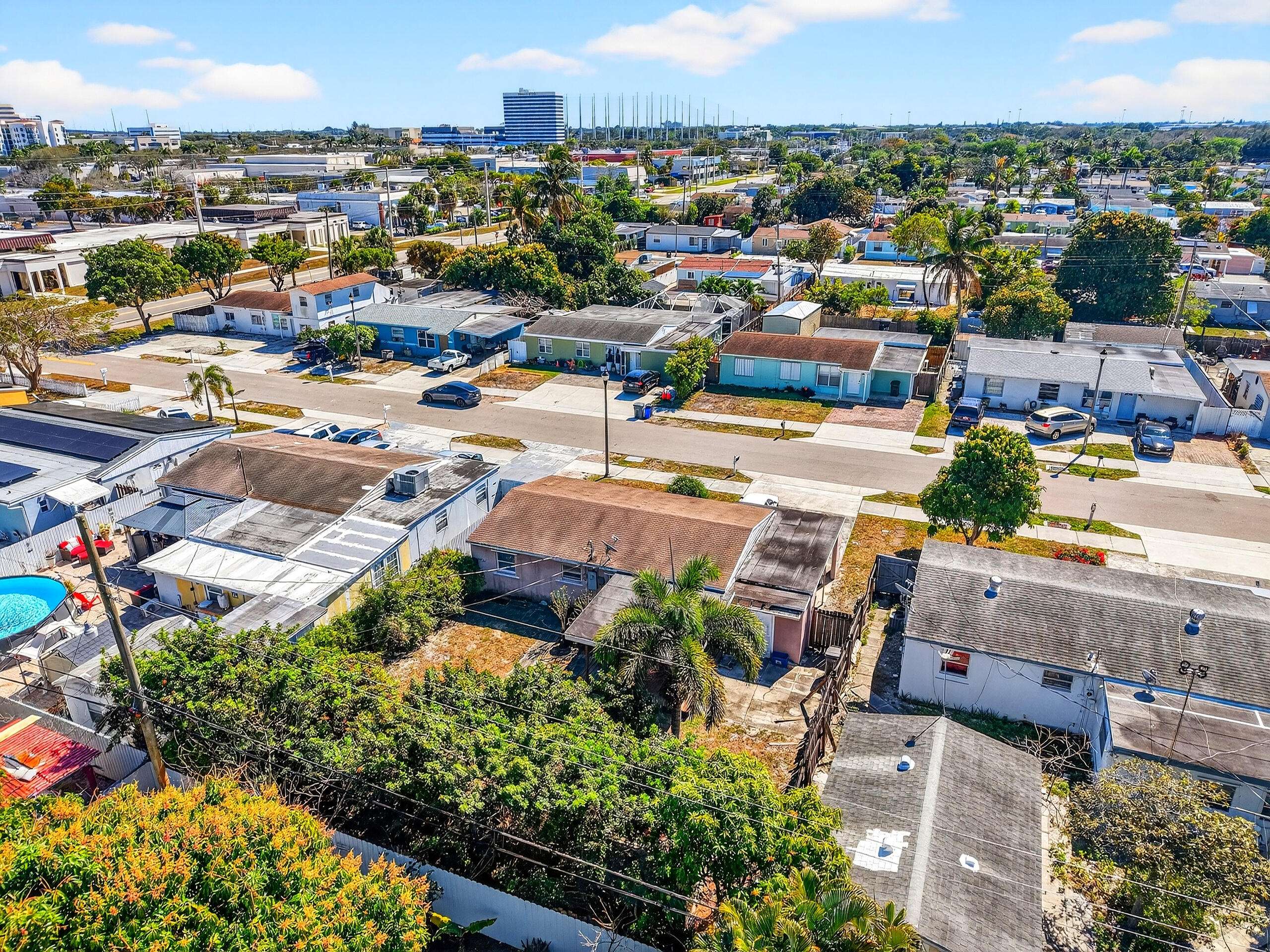 2013 Longwood Road West Palm Beach, FL 33409 - Photo 38 of 41 a view of a city
