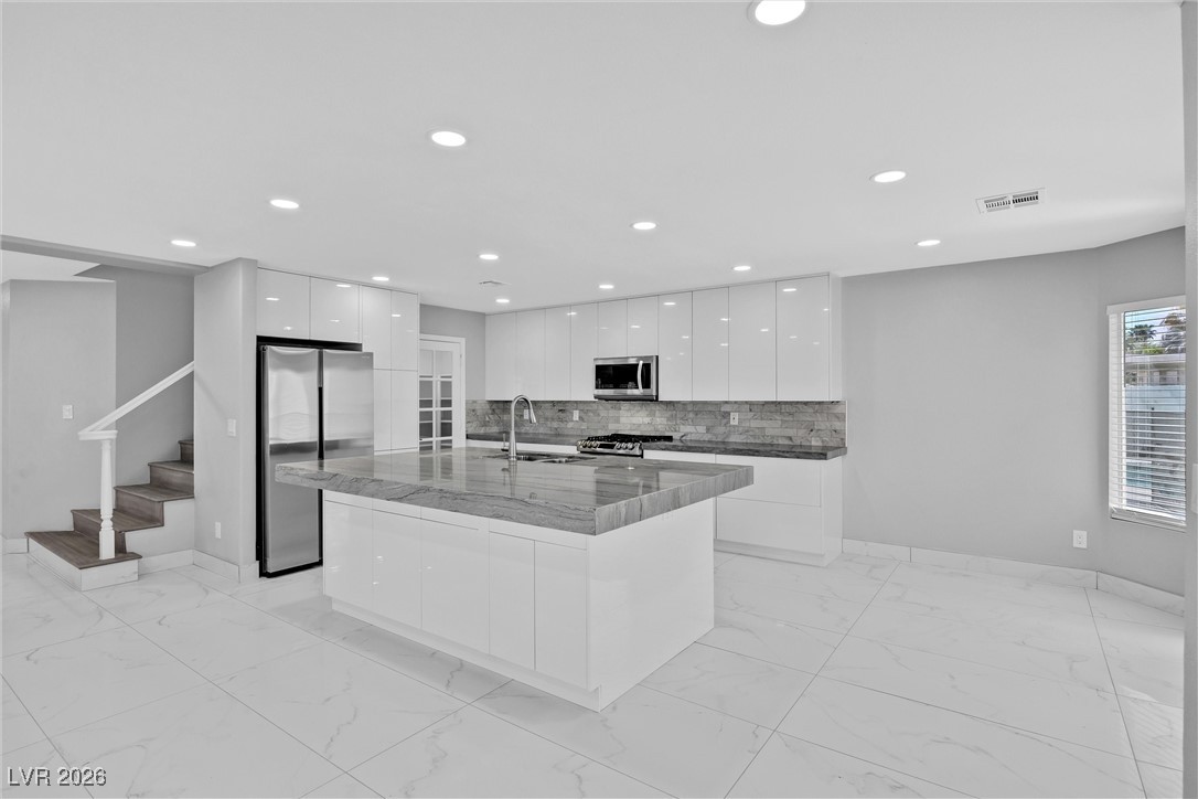 265 Via Malorca Street Henderson, NV 89074 - Photo 19 of 61