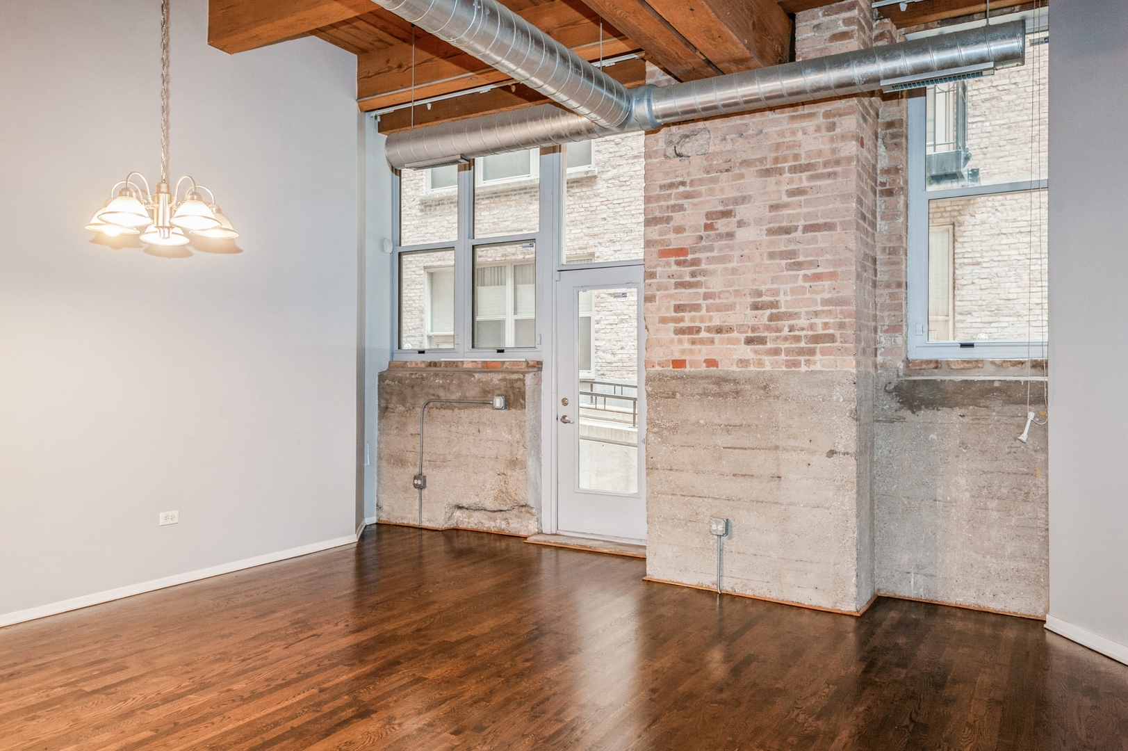 1500 West Monroe Street, Unit 118 Chicago, IL 60607 - Photo 3 of 17