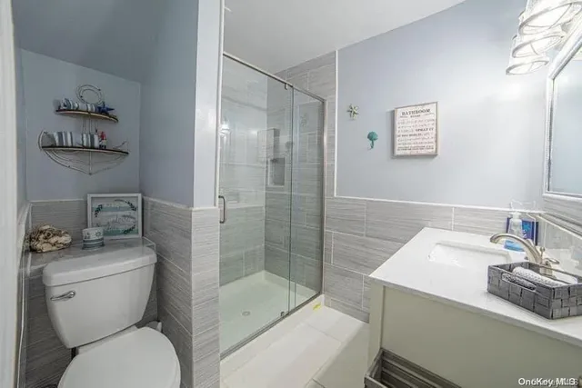 $8,400 | 908 Evergreen Walk, Ocean Beach, NY 11770