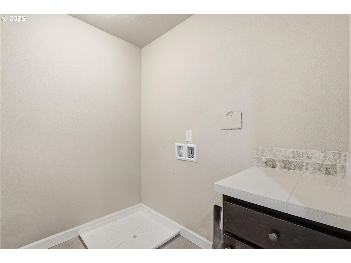 1927 Northwest Sage Street Camas, WA 98607 - Photo 23 of 28 Laundry
