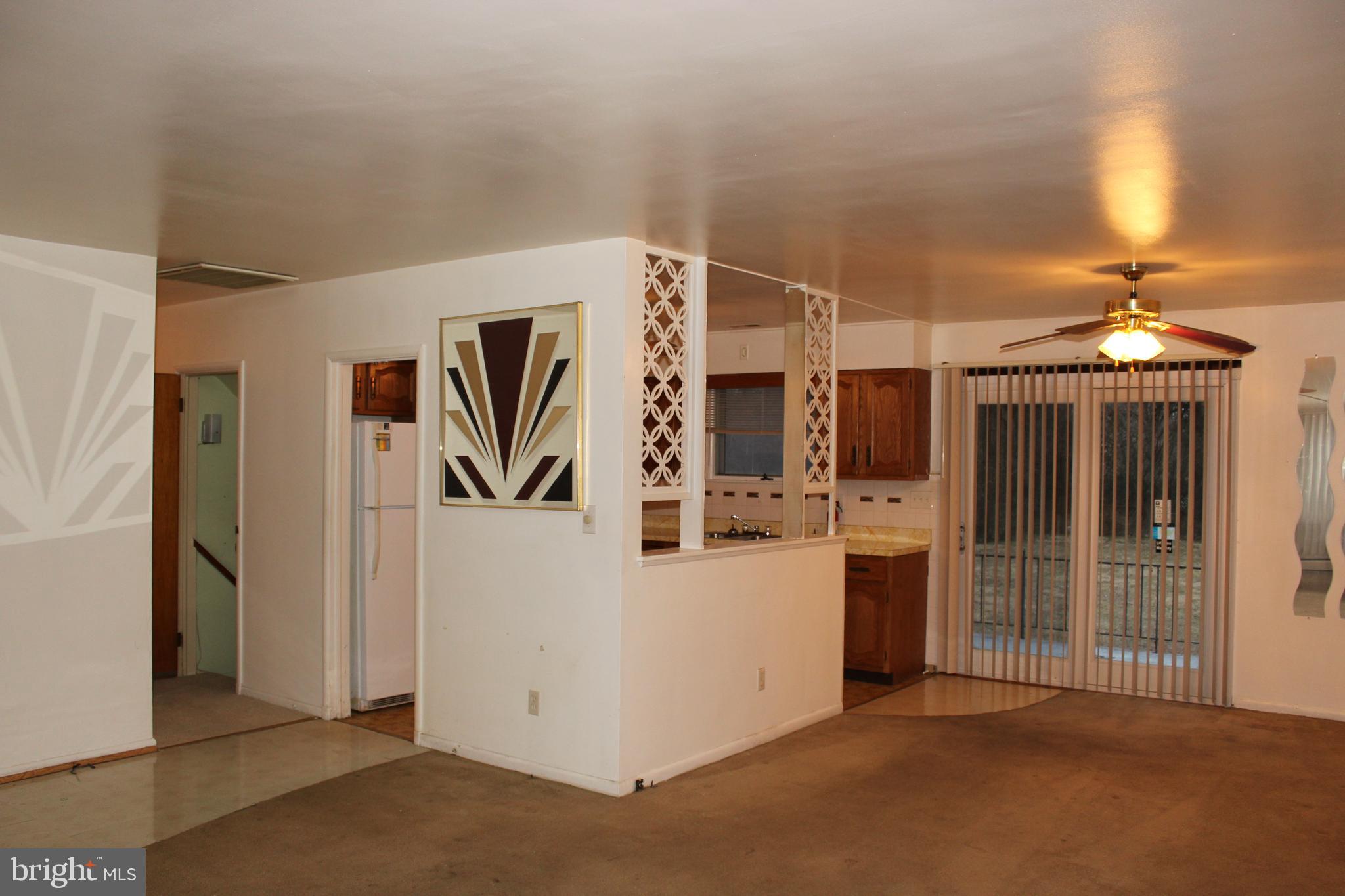 3613 Coronado Road Baltimore, MD 21244 - Photo 12 of 33