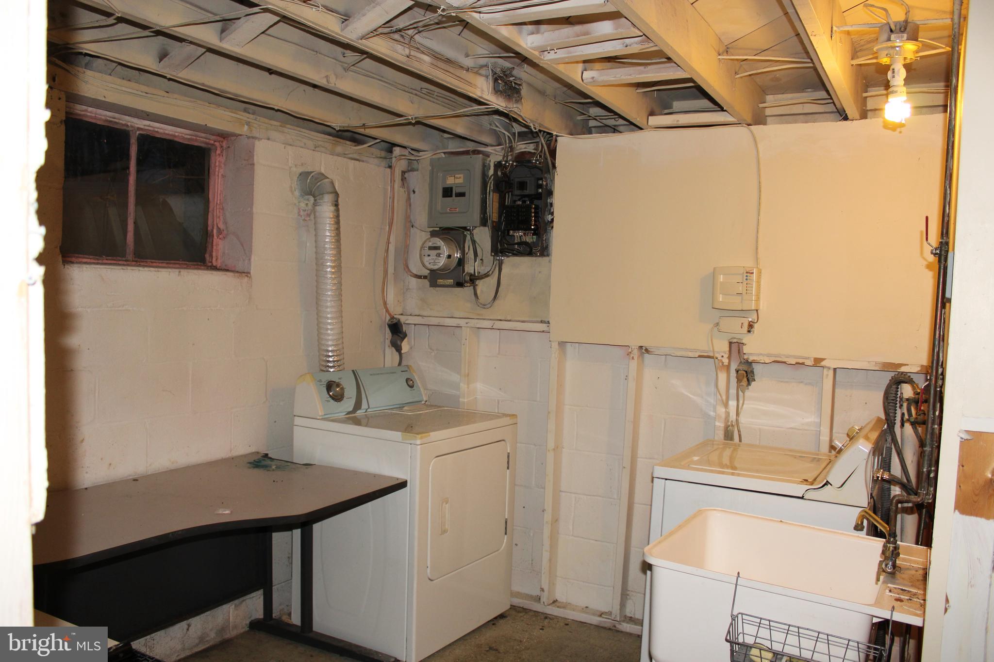 3613 Coronado Road Baltimore, MD 21244 - Photo 30 of 33