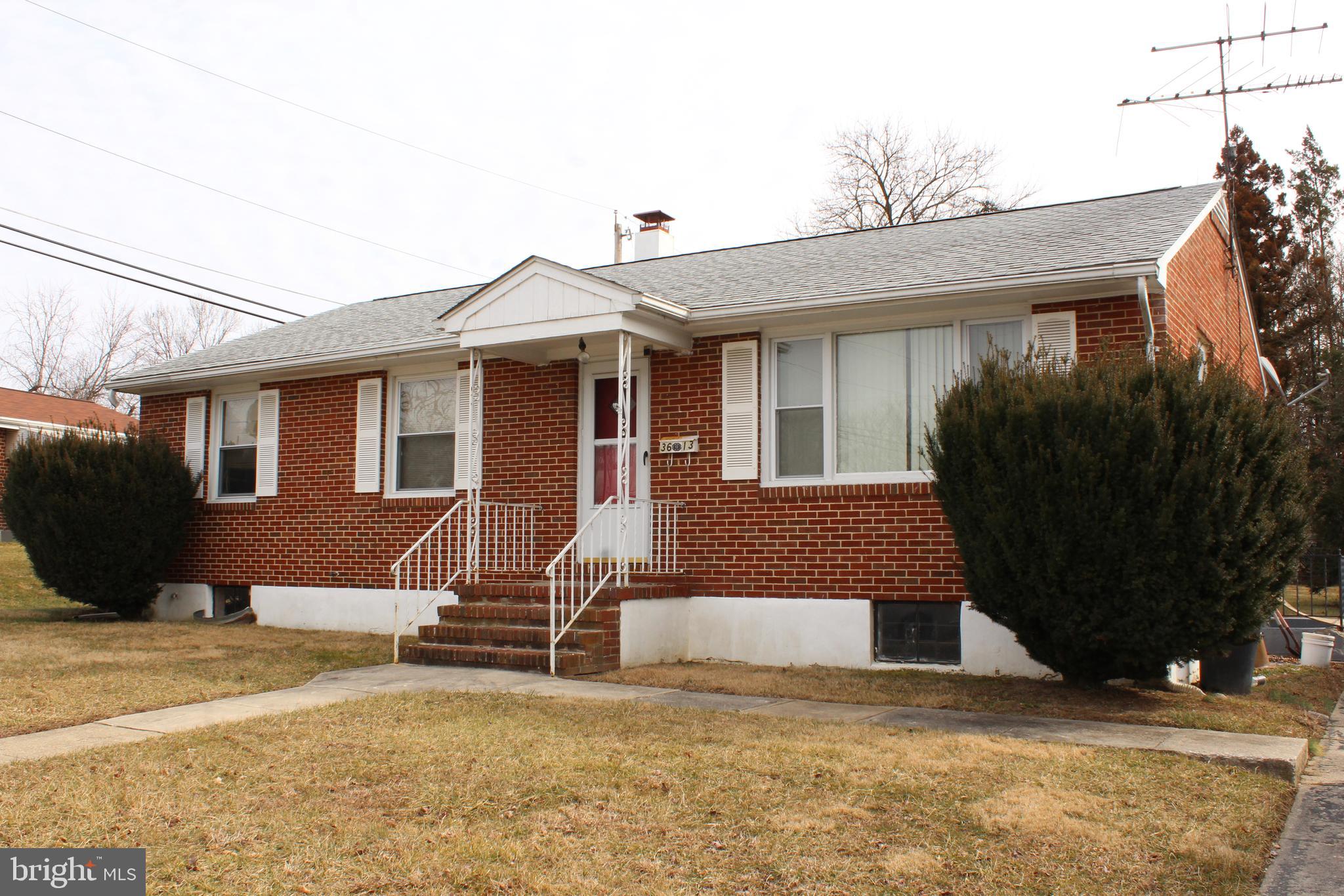3613 Coronado Road Baltimore, MD 21244 - Photo 8 of 33