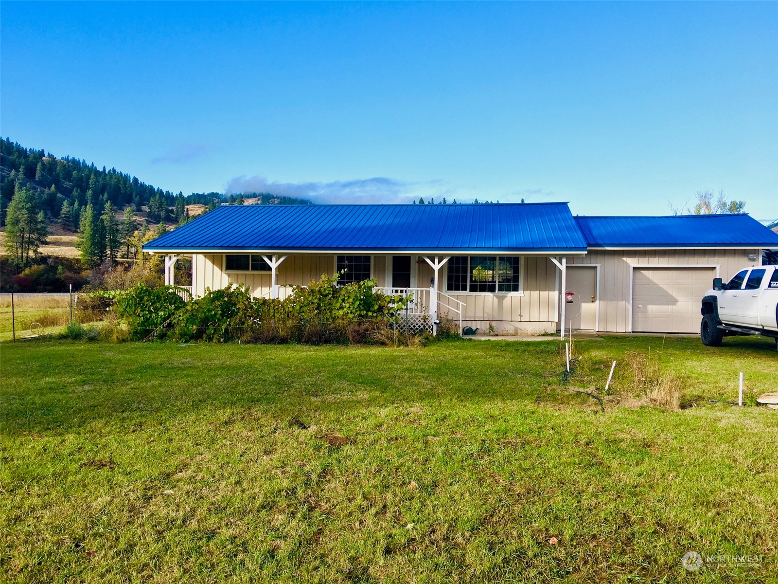 69 Lancaster Road Curlew, WA 99118 - Photo 1 of 23 Gallery Image 1