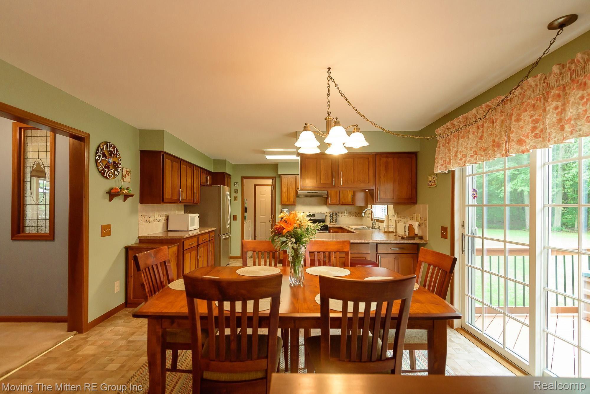 23096 Bohn Road Belleville, MI 48111 - Photo 13 of 54 MTM_23096_bohn-30.jpg