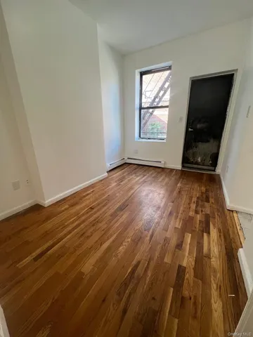 $2,800 | 97 Elm Street, Unit 2E, Yonkers, NY 10701