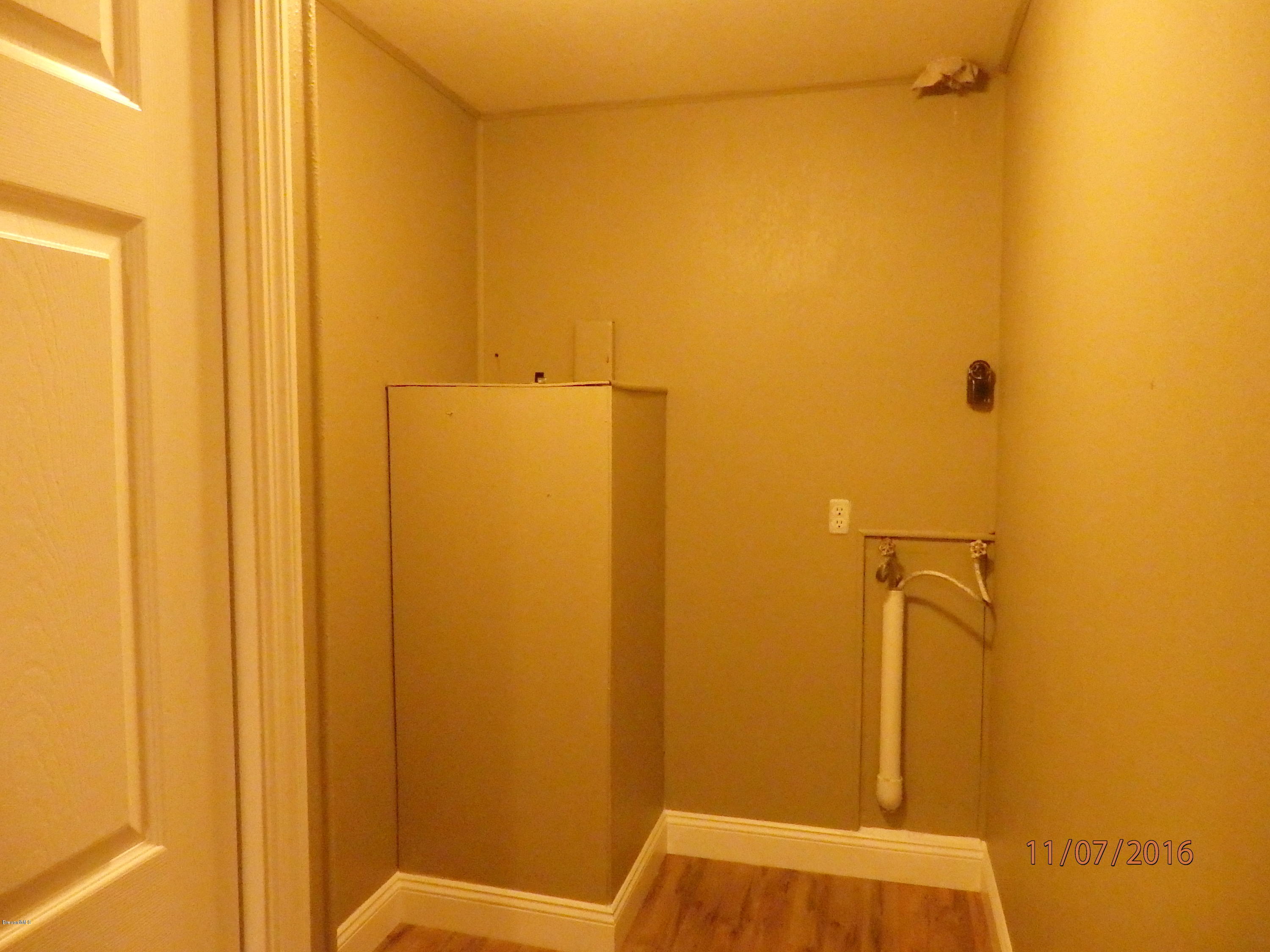 4530 Hog Valley Road Mims, FL 32754 - Photo 14 of 22 P7110045