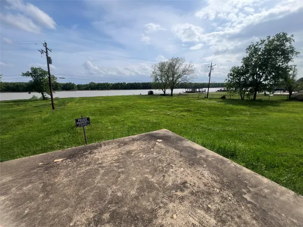 $154,500 | Tbd Lake Front Drive, Trinity, TX 75862