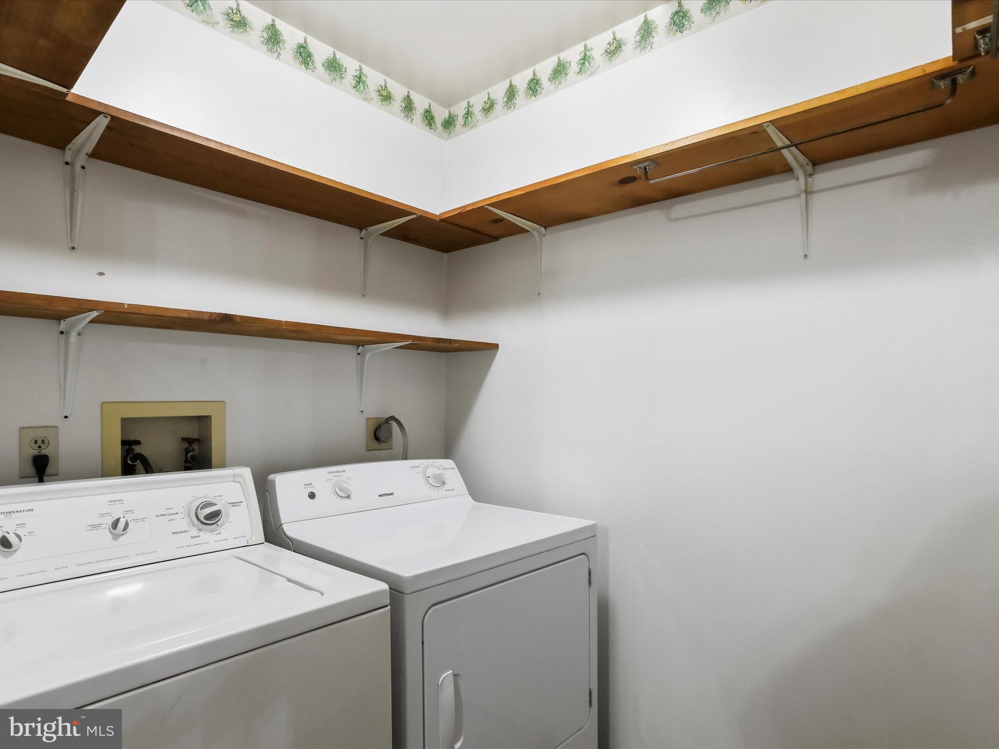 441 Warfieldsburg Road Westminster, MD 21157 - Photo 15 of 42 Laundry and Pantry