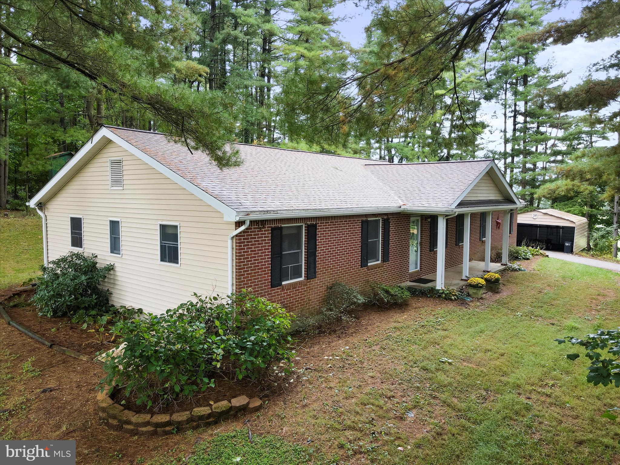 441 Warfieldsburg Road Westminster, MD 21157 - Photo 4 of 42 Left front