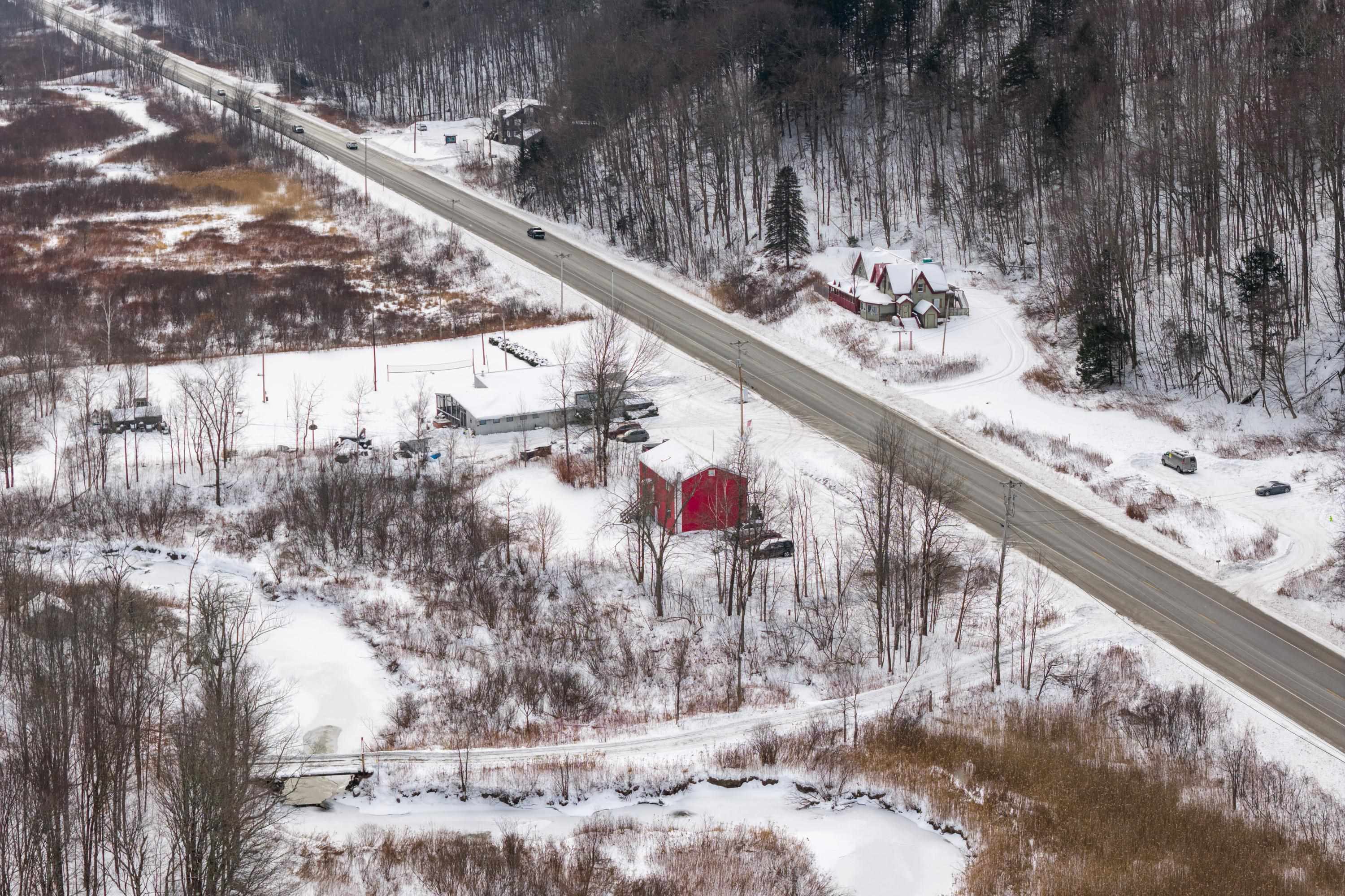 5465 Highway 4 Killington, VT 05751 - Photo 4 of 11