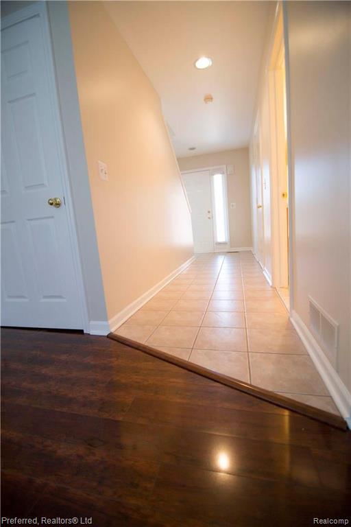 18270 West Eleven Mile Road Southfield, MI 48076 - Photo 27 of 52