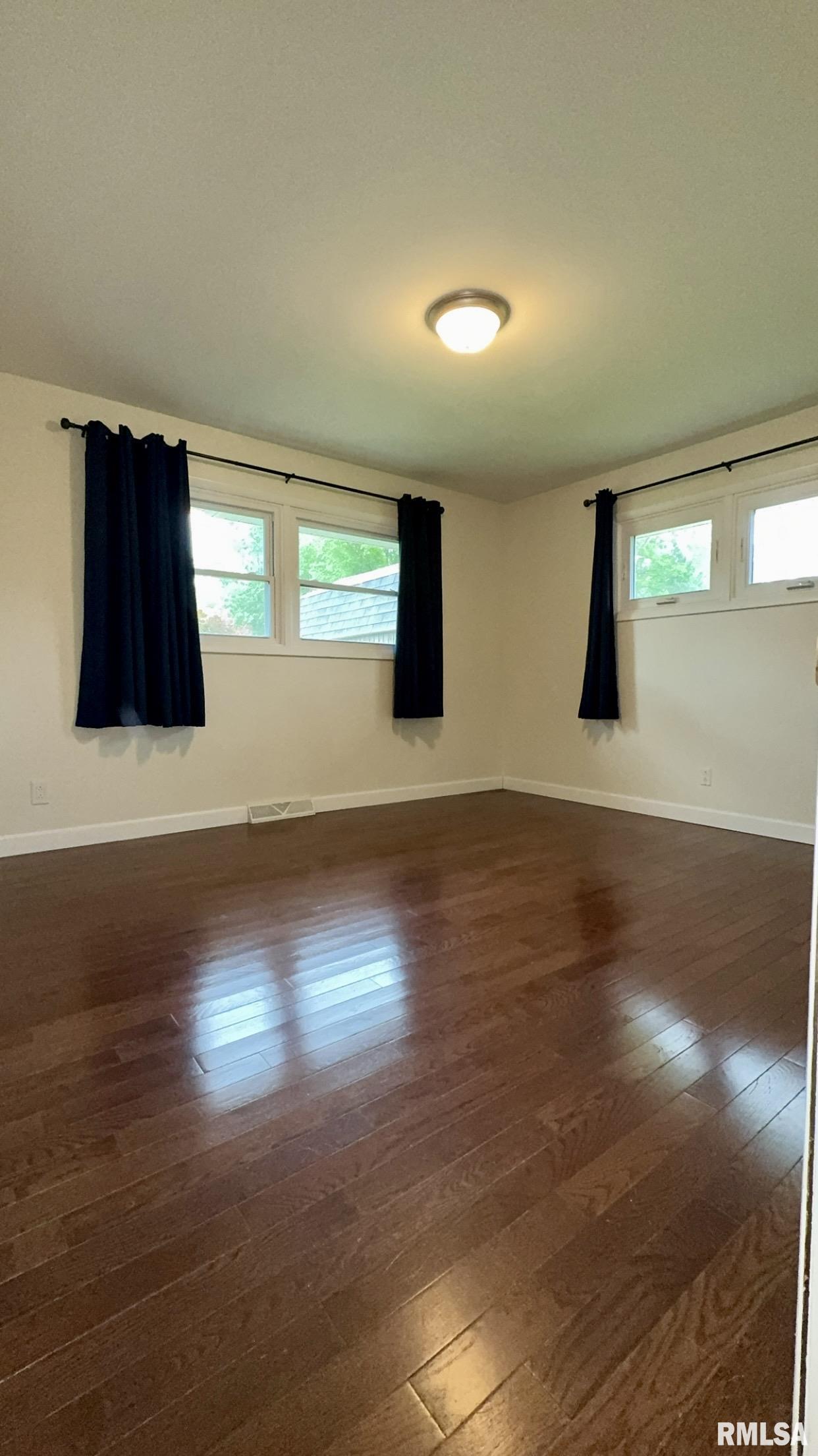 112 Prairie Road Carterville, IL 62918 - Photo 16 of 18 Gallery Image 16