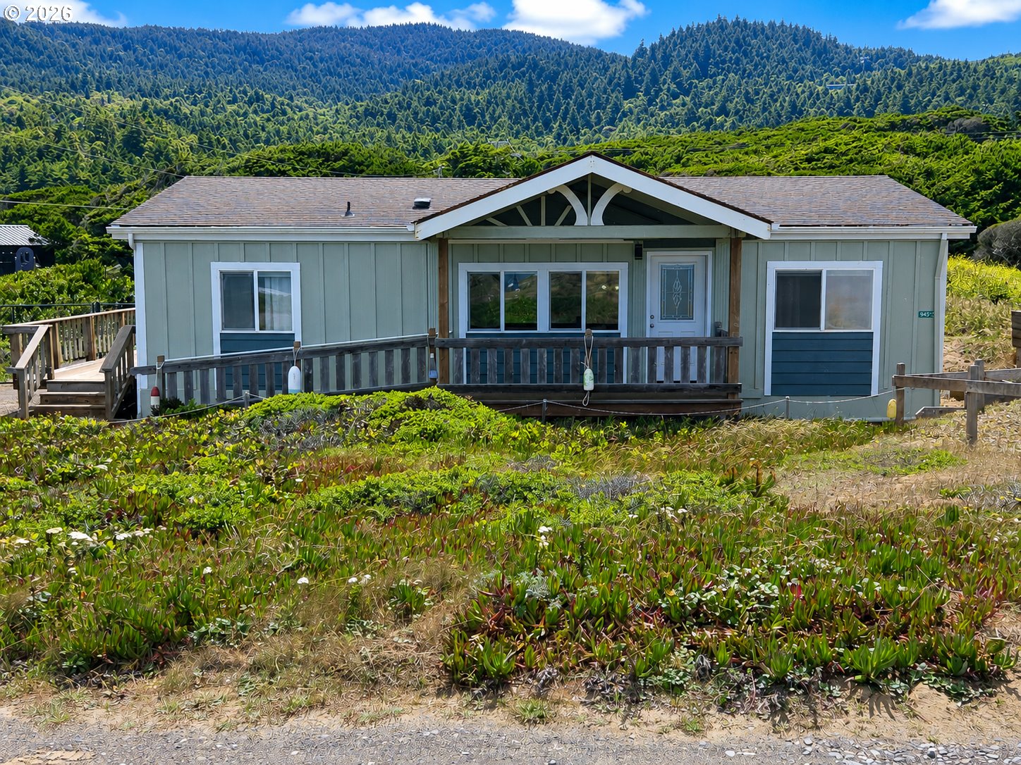 94515 Hayden Road Gold Beach, OR 97444 - Photo 1 of 36