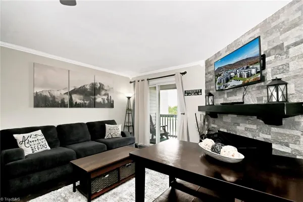 $159,900 | 301 Pinnacle Inn Road, Unit 3230, Beech Mountain, NC 28604