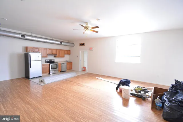 $1,699 | 511 Conarroe Street, Philadelphia, PA 19128