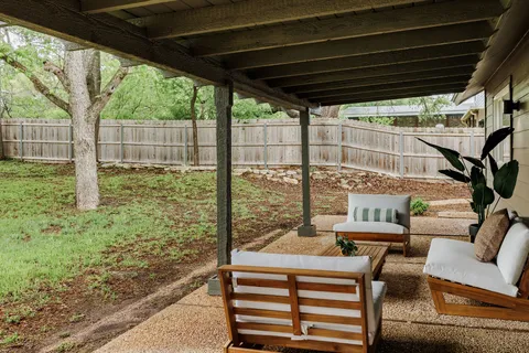 $795,000 | 2401 Vassal Drive, Austin, TX 78748