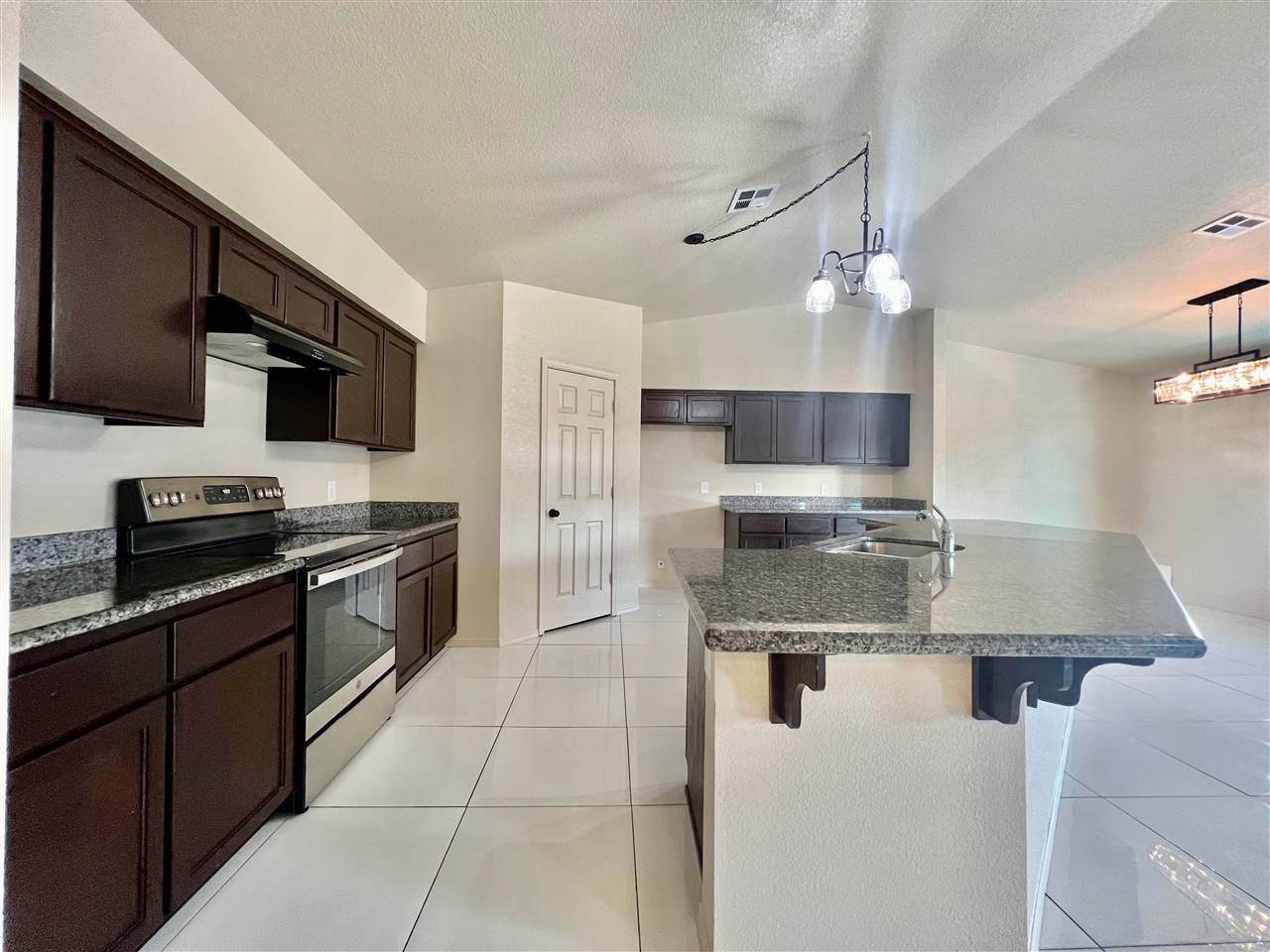 7693 East 41st Road Yuma, AZ 85365 - Photo 8 of 21 Gallery Image 8