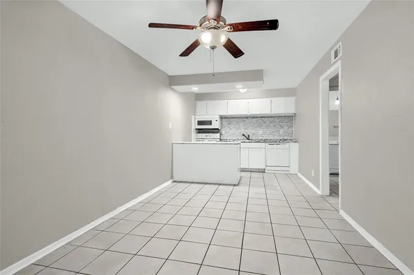 $675 | 816 South Crockett Street, Unit 3, Sherman, TX 75090