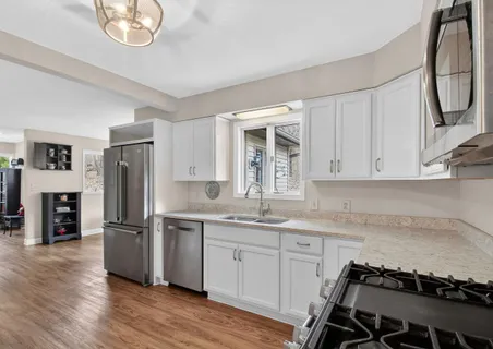 $474,900 | N7024 Oakwood Road, Richmond, WI 53190