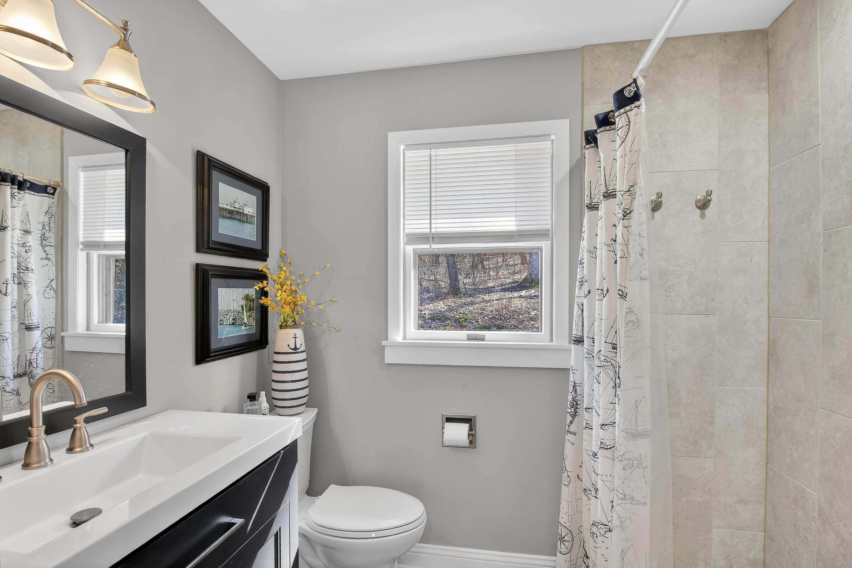 N7024 Oakwood Road Richmond, WI 53190 - Photo 29 of 54 1st Floor Bath