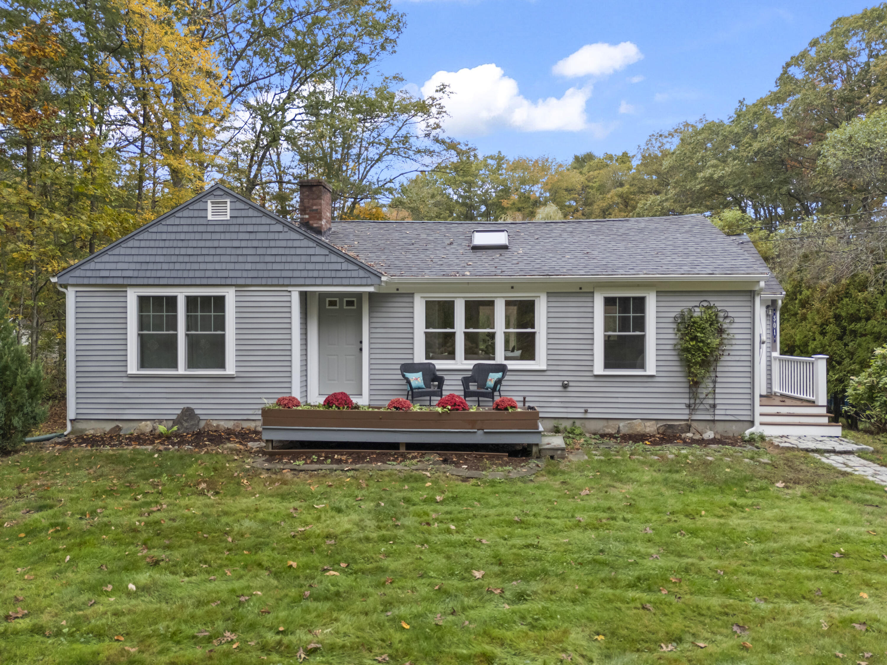 301 Rte 103 Eliot, ME 03903 - Photo 3 of 52 301 Route 103, York, ME