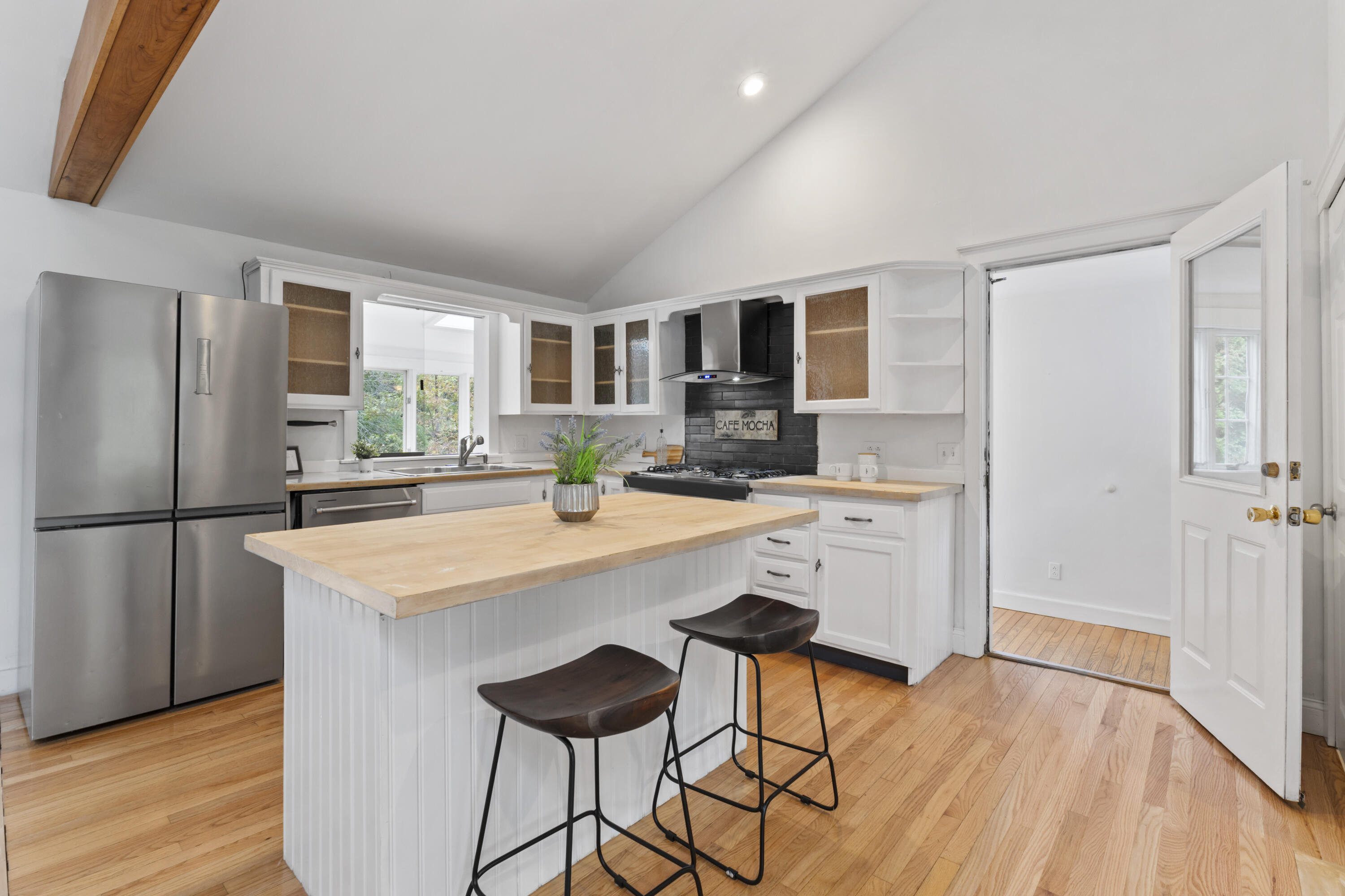 301 Rte 103 Eliot, ME 03903 - Photo 7 of 52 301 Route 103, York, ME