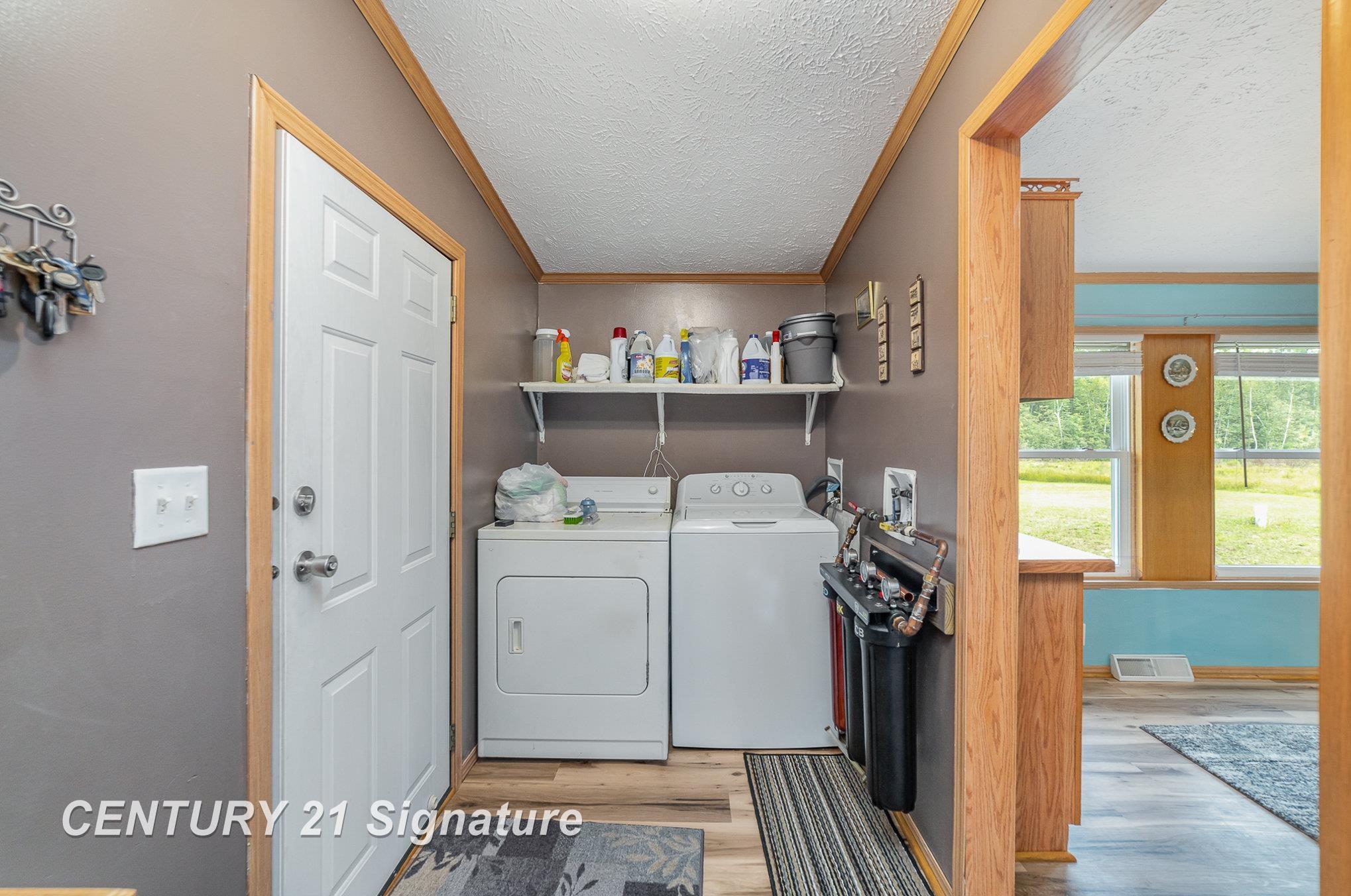 6719 North Coleman Road Coleman, MI 48618 - Photo 14 of 43 Gallery Image 14