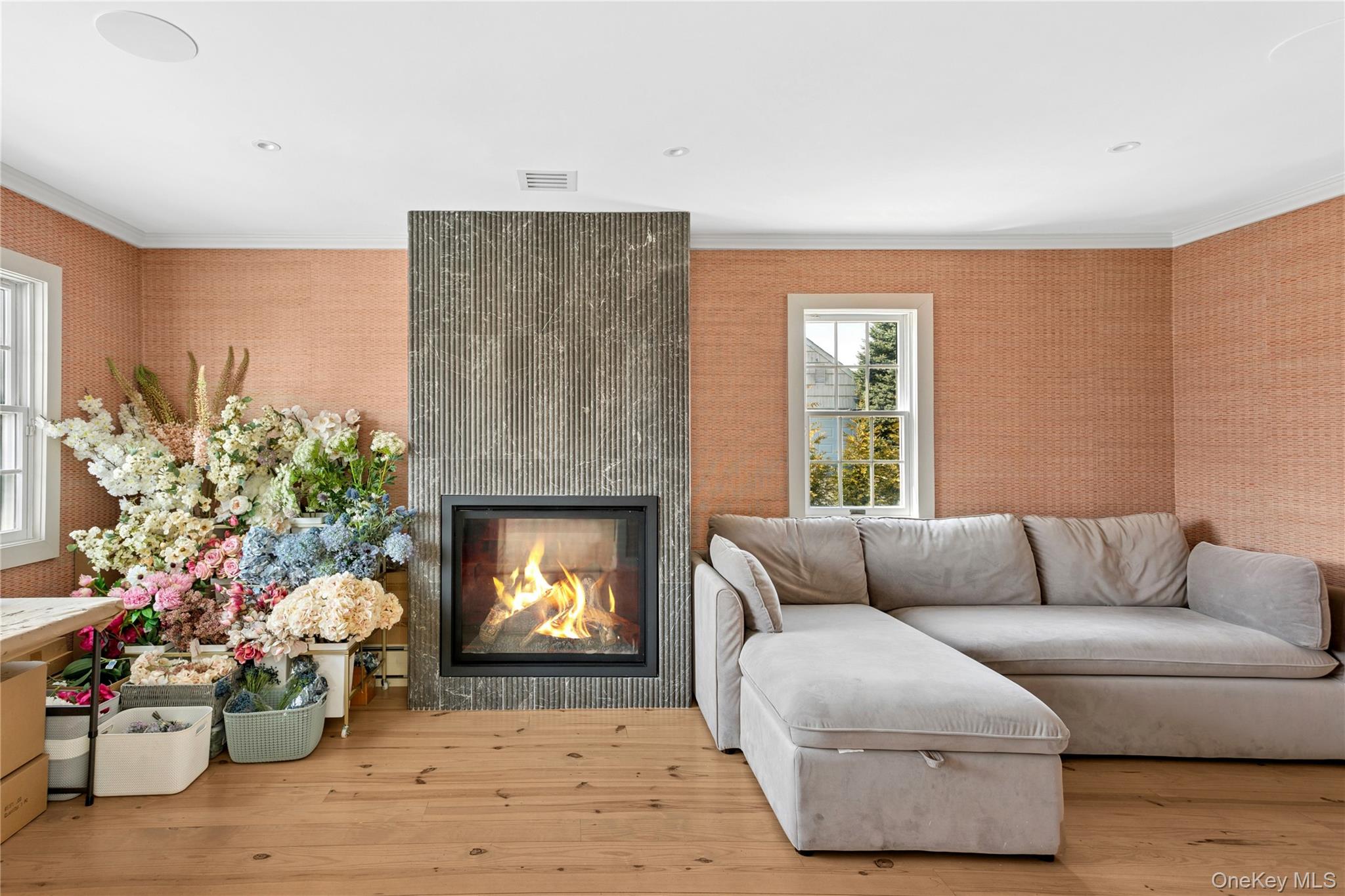 315 Hewlett Neck Road Woodmere, NY 11598 - Photo 12 of 33