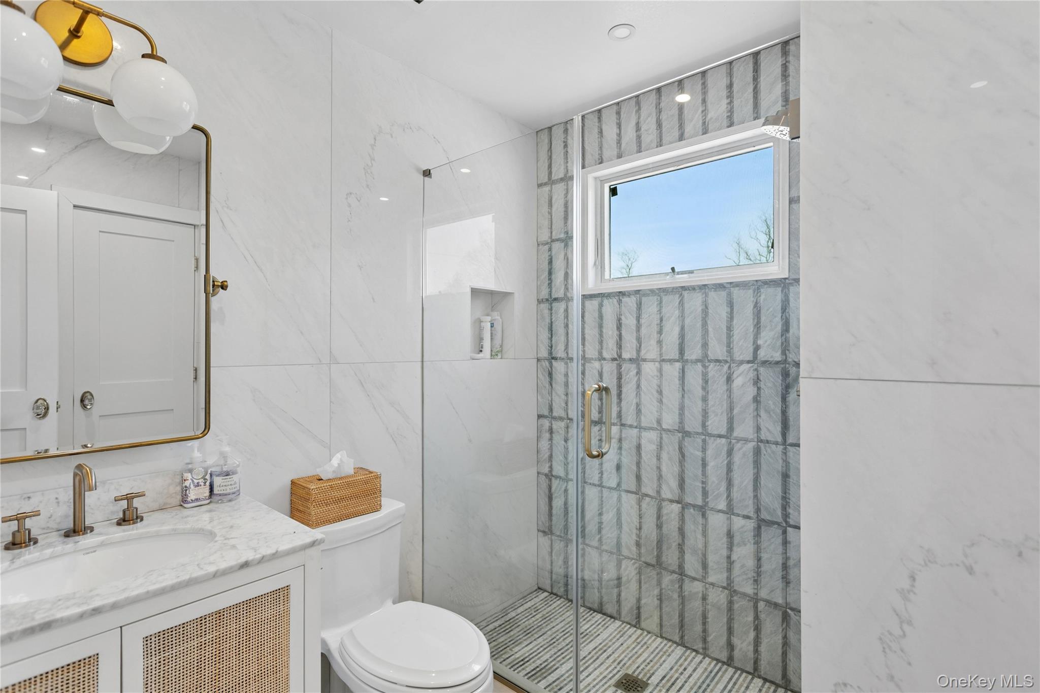 315 Hewlett Neck Road Woodmere, NY 11598 - Photo 21 of 33