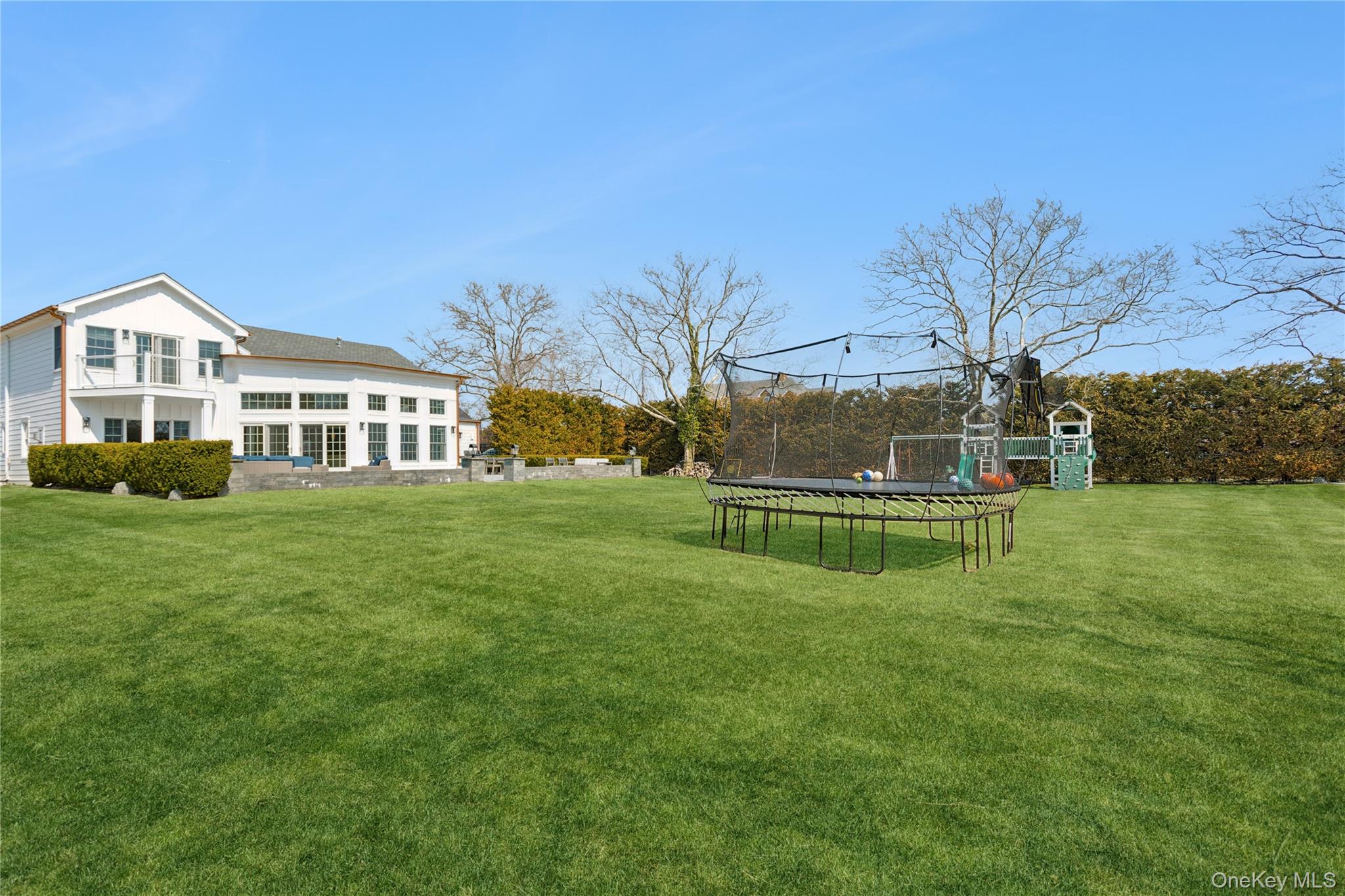 315 Hewlett Neck Road Woodmere, NY 11598 - Photo 28 of 33