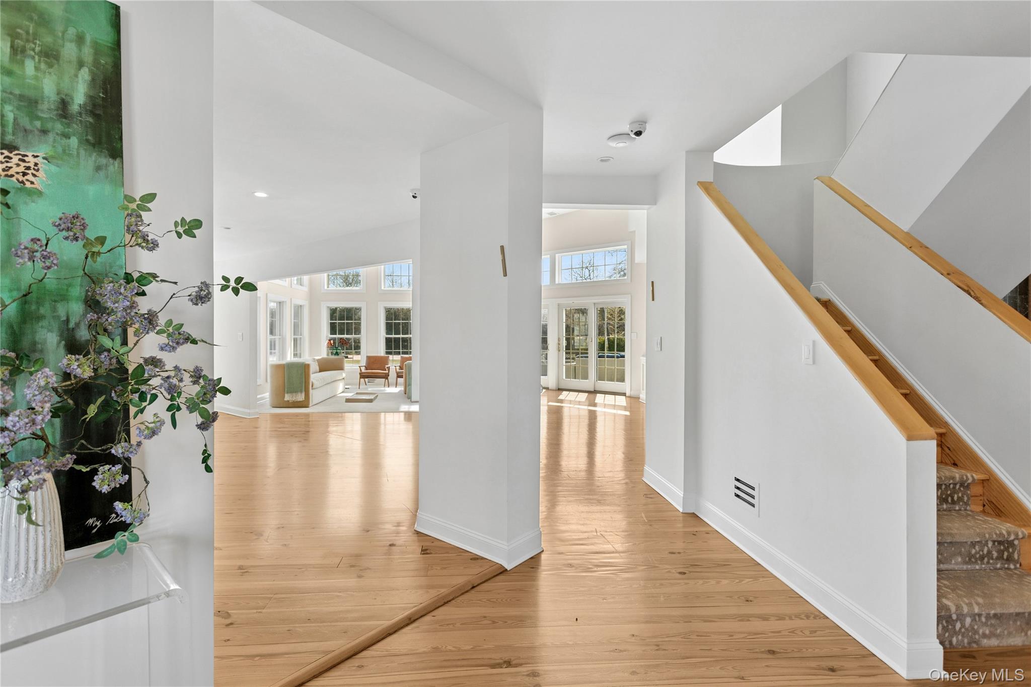 315 Hewlett Neck Road Woodmere, NY 11598 - Photo 3 of 33