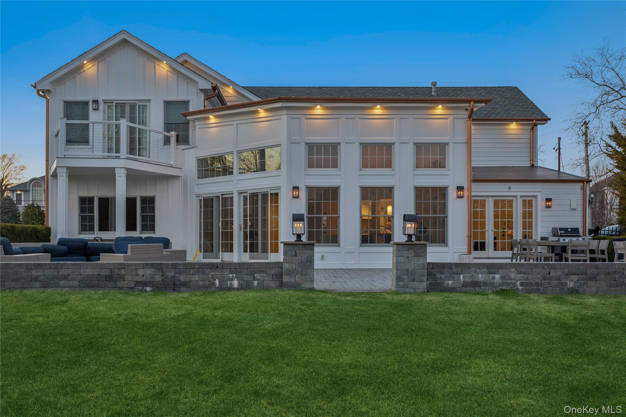 315 Hewlett Neck Road Woodmere, NY 11598 - Photo 32 of 33