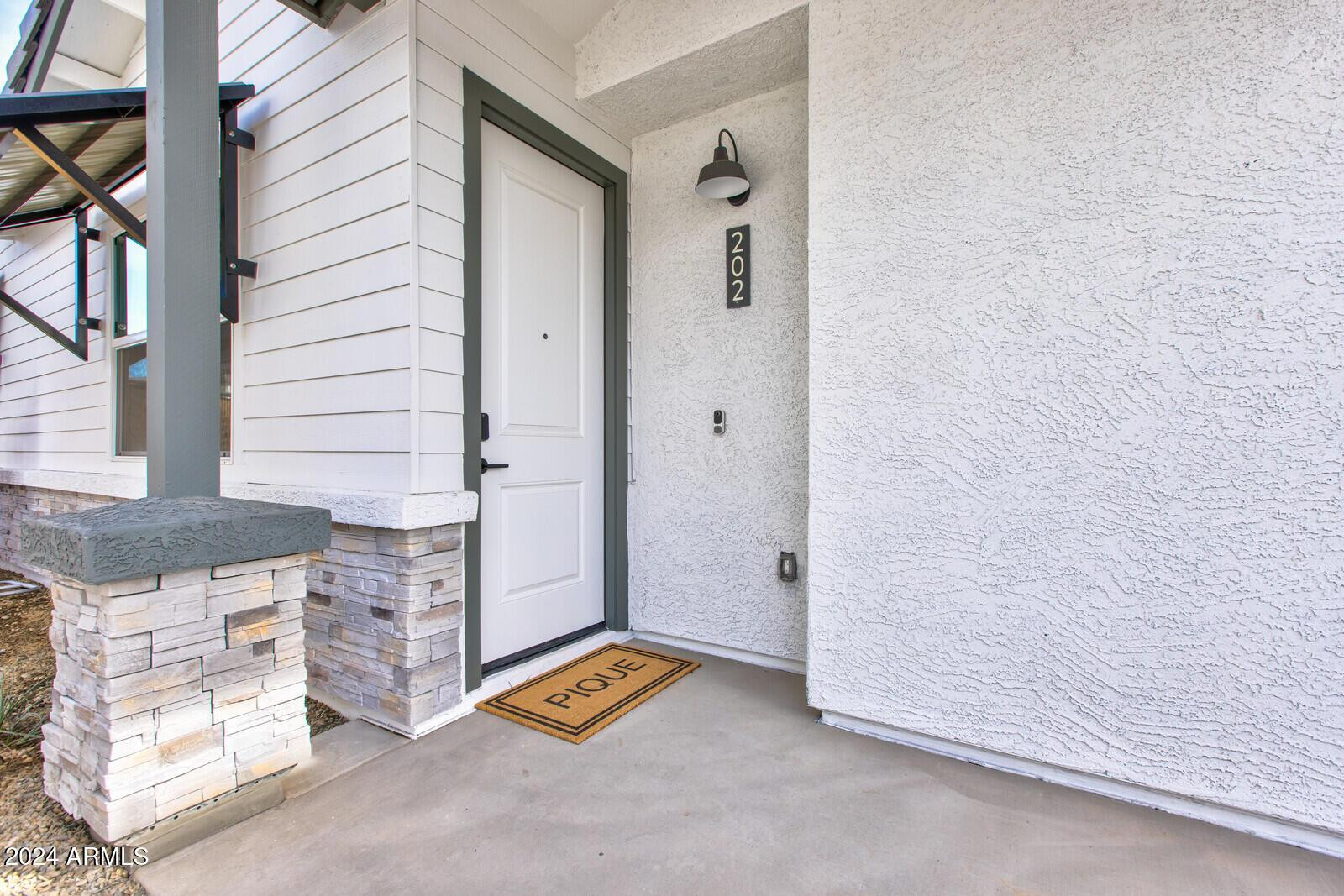 35155 North Thompson Road, Unit 1 San Tan Valley, AZ 85144 - Photo 2 of 30 Photo #2