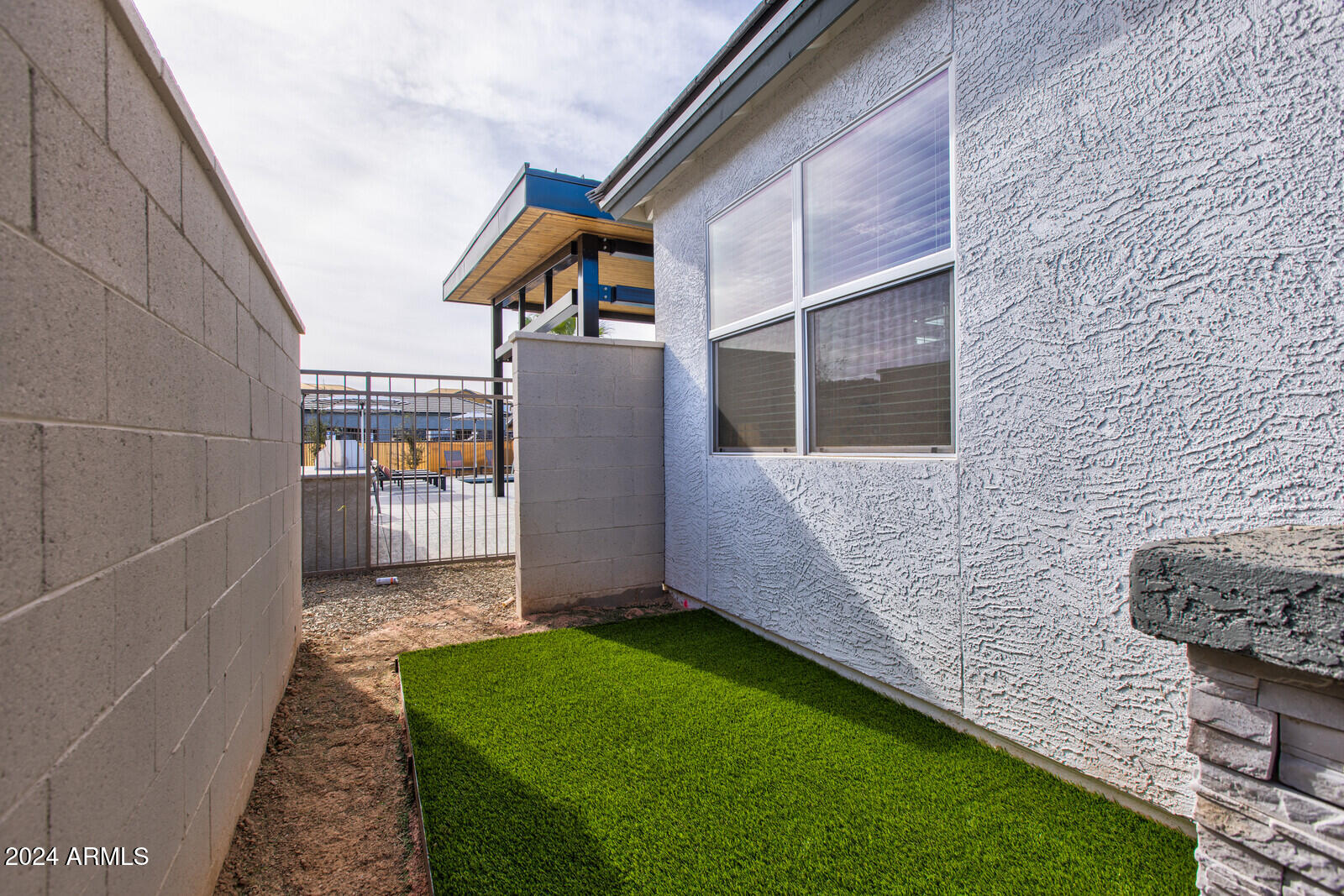 35155 North Thompson Road, Unit 1 San Tan Valley, AZ 85144 - Photo 21 of 31 Patio