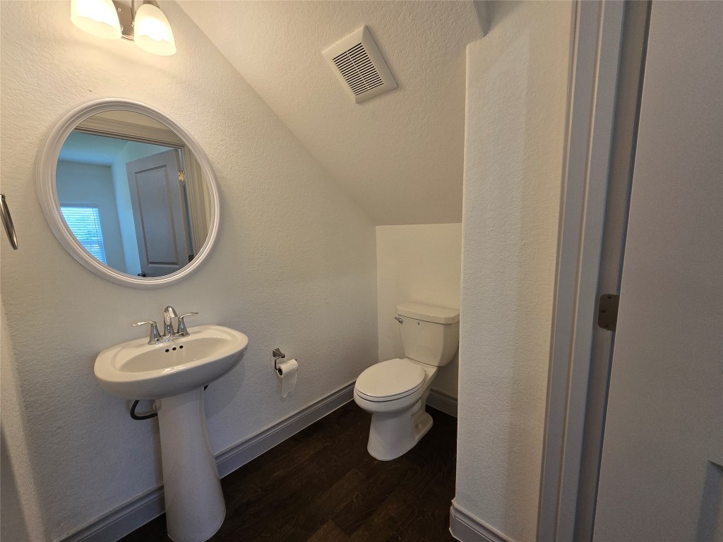 2105 Tiger Trail, Unit 701 Round Rock, TX 78664 - Photo 5 of 17