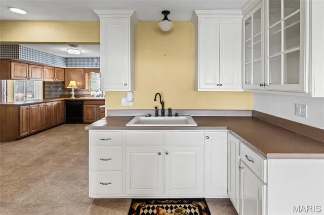 $799,000 | 10102 Highway 127, Nashville, IL 62263