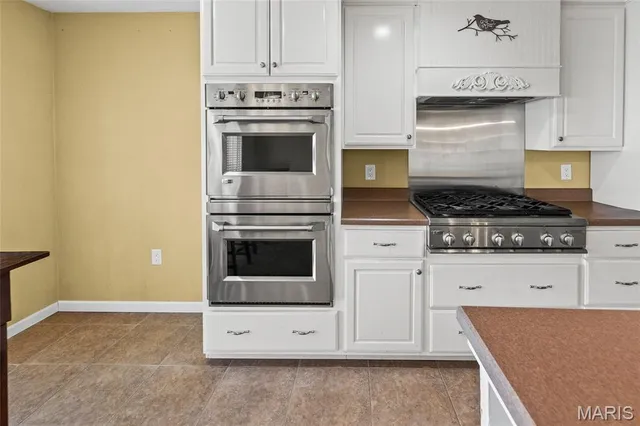 $799,000 | 10102 Highway 127, Nashville, IL 62263