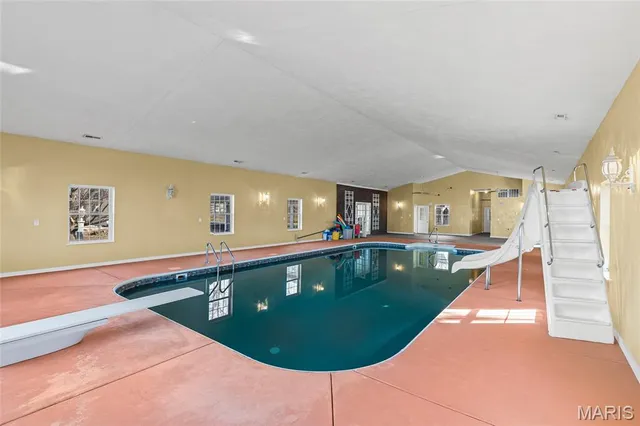 $799,000 | 10102 Highway 127, Nashville, IL 62263